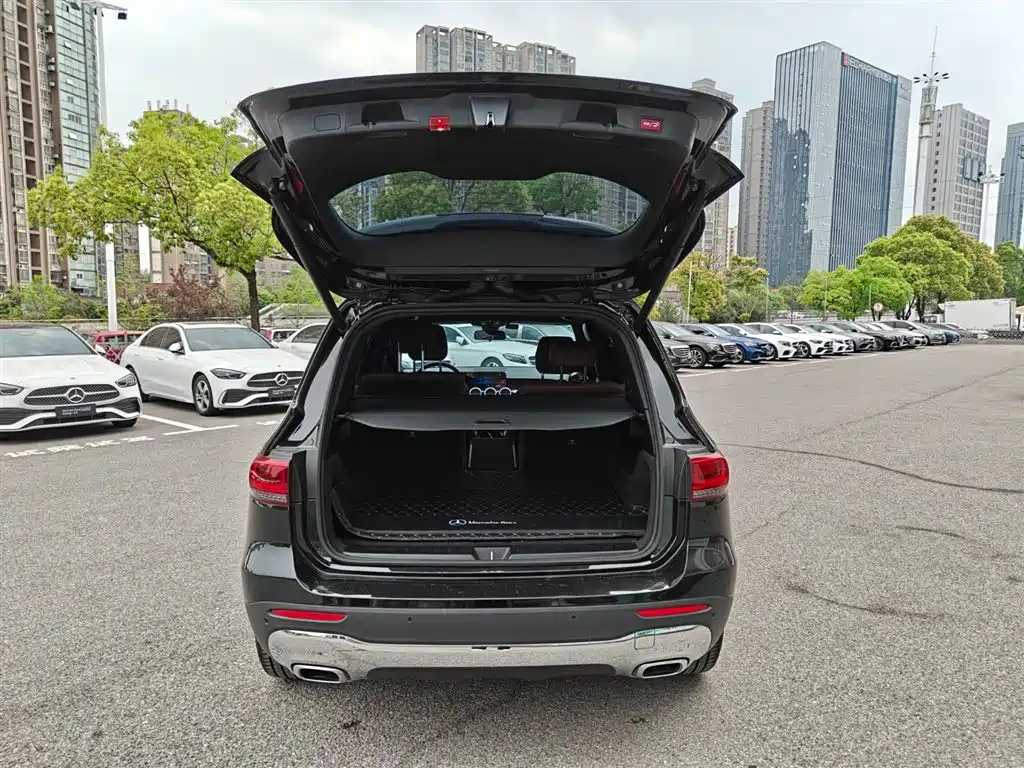 MERCEDES BENZ GLB 2022