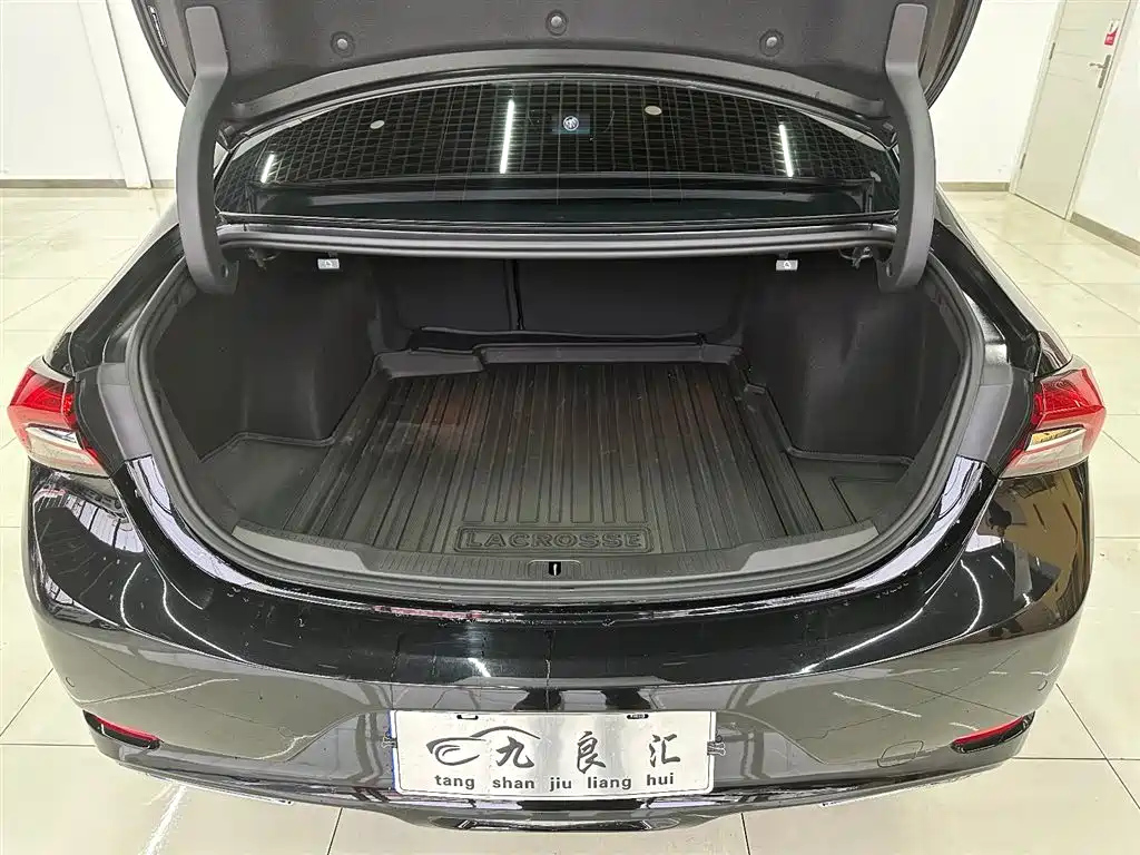 BUICK LACROSSE 2022