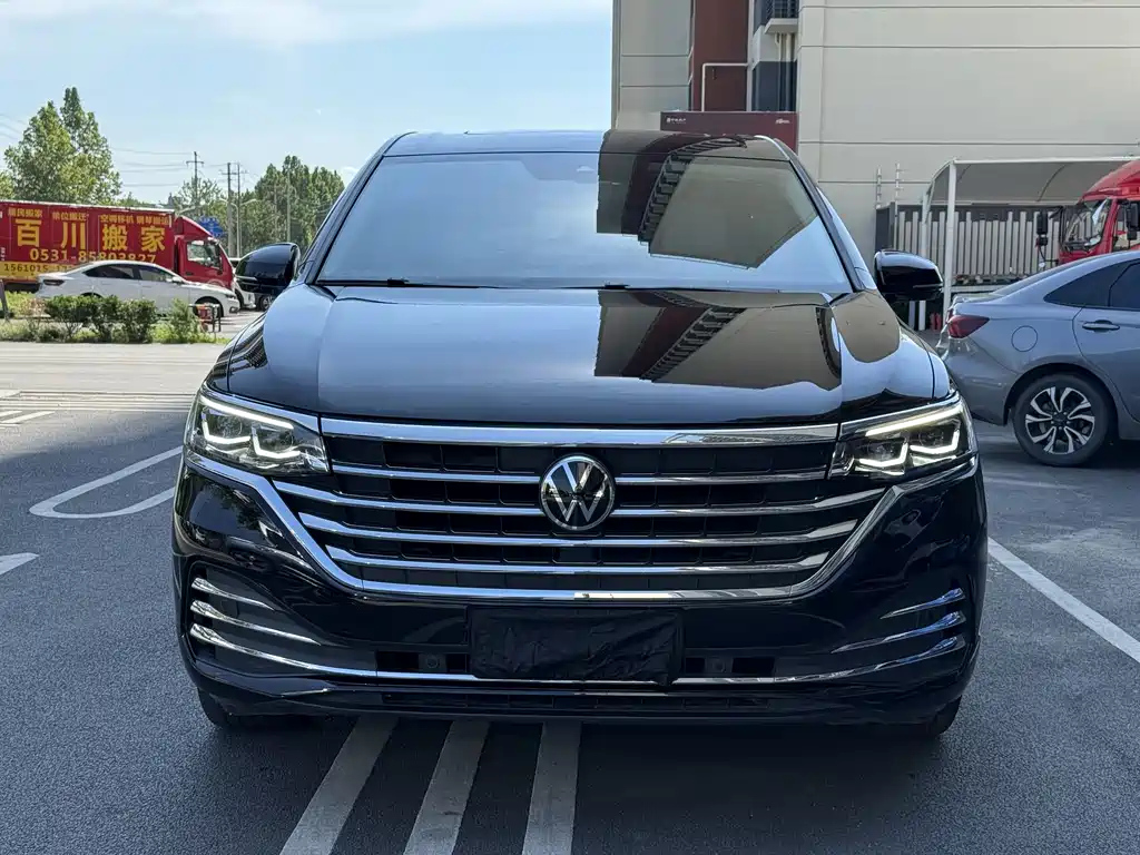 VOLKSWAGEN VILORAN 2022