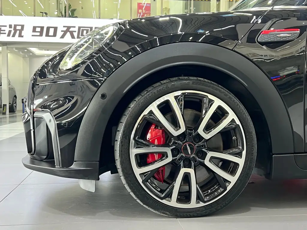 MINI JCW 2022