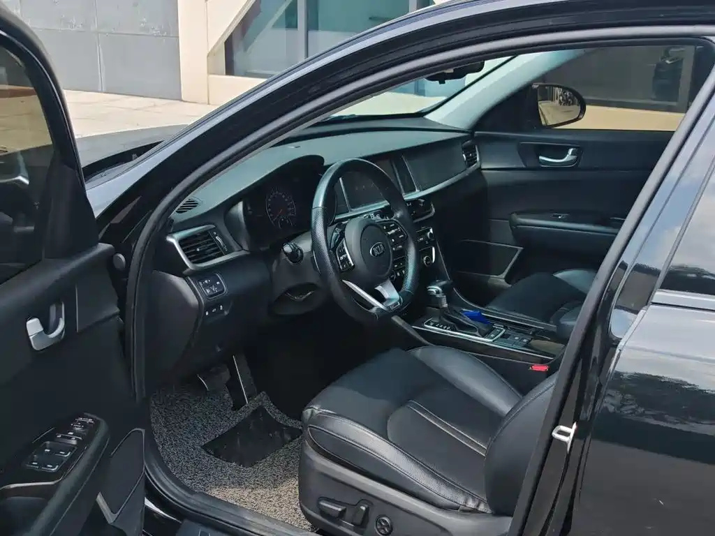 KIA K5 2019