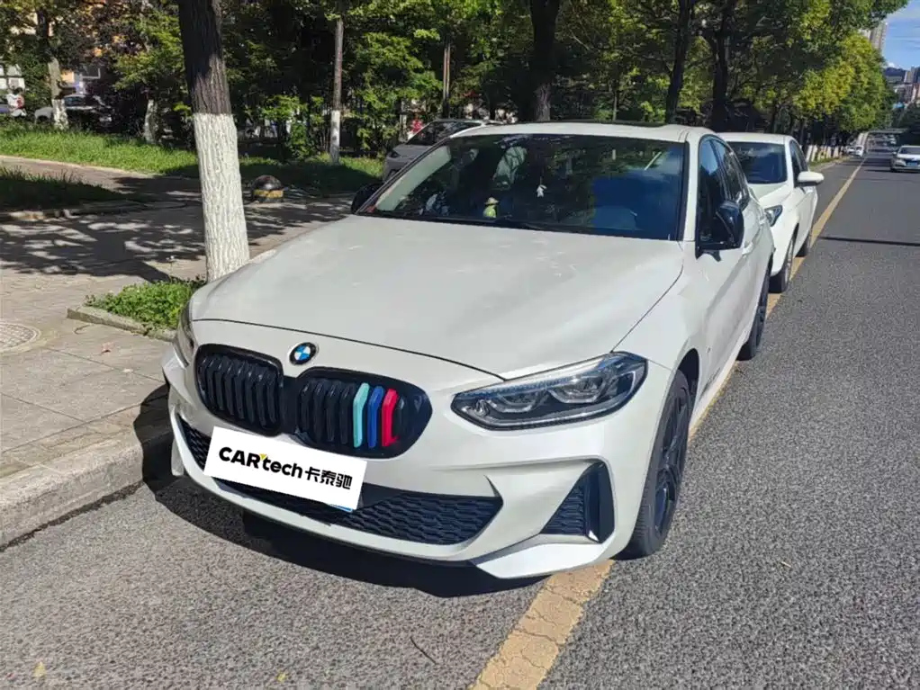 BMW 1-SERIES 2022