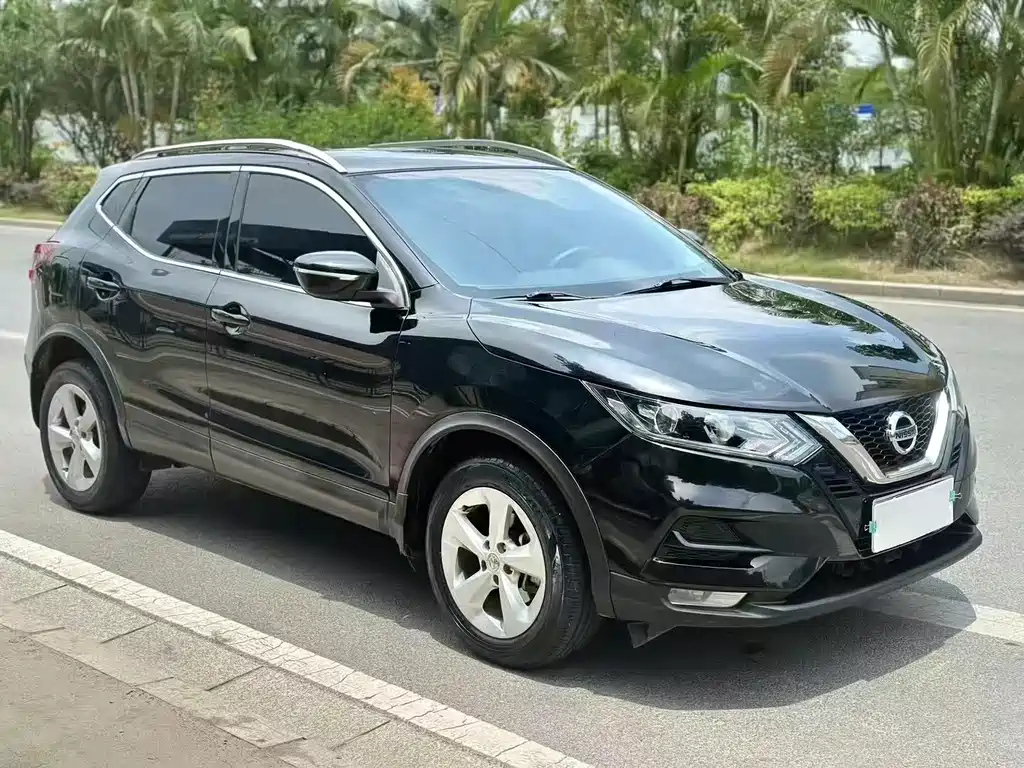 NISSAN QASHQAI 2019