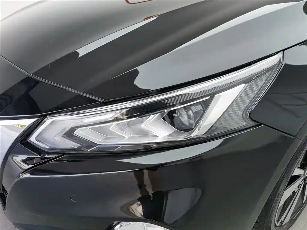 NISSAN TEANA 2021