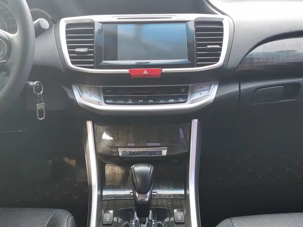 HONDA ACCORD 2015