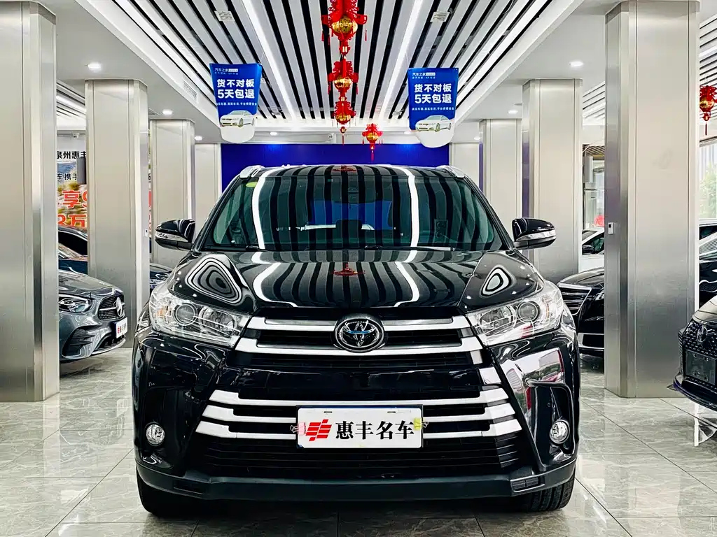 TOYOTA HIGHLANDER 2019