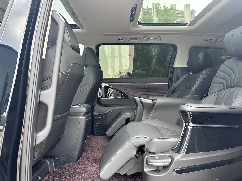 TRUMPCHI M8 2024