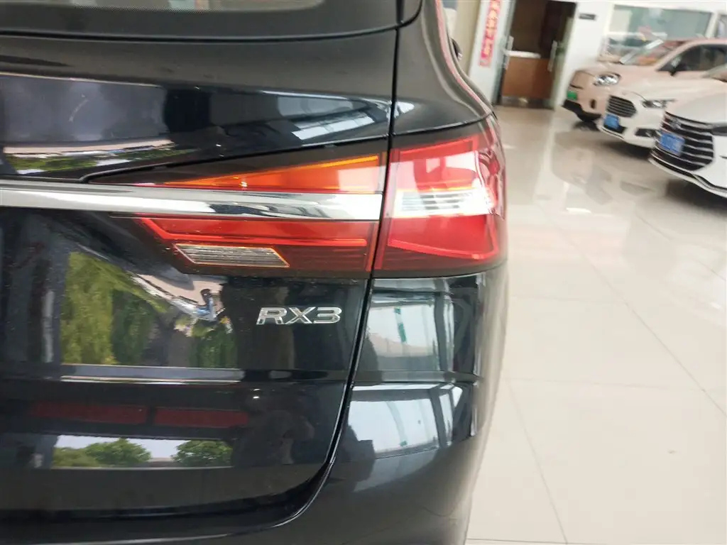 ROEWE RX3 2020