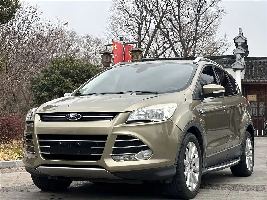 FORD ESCAPE