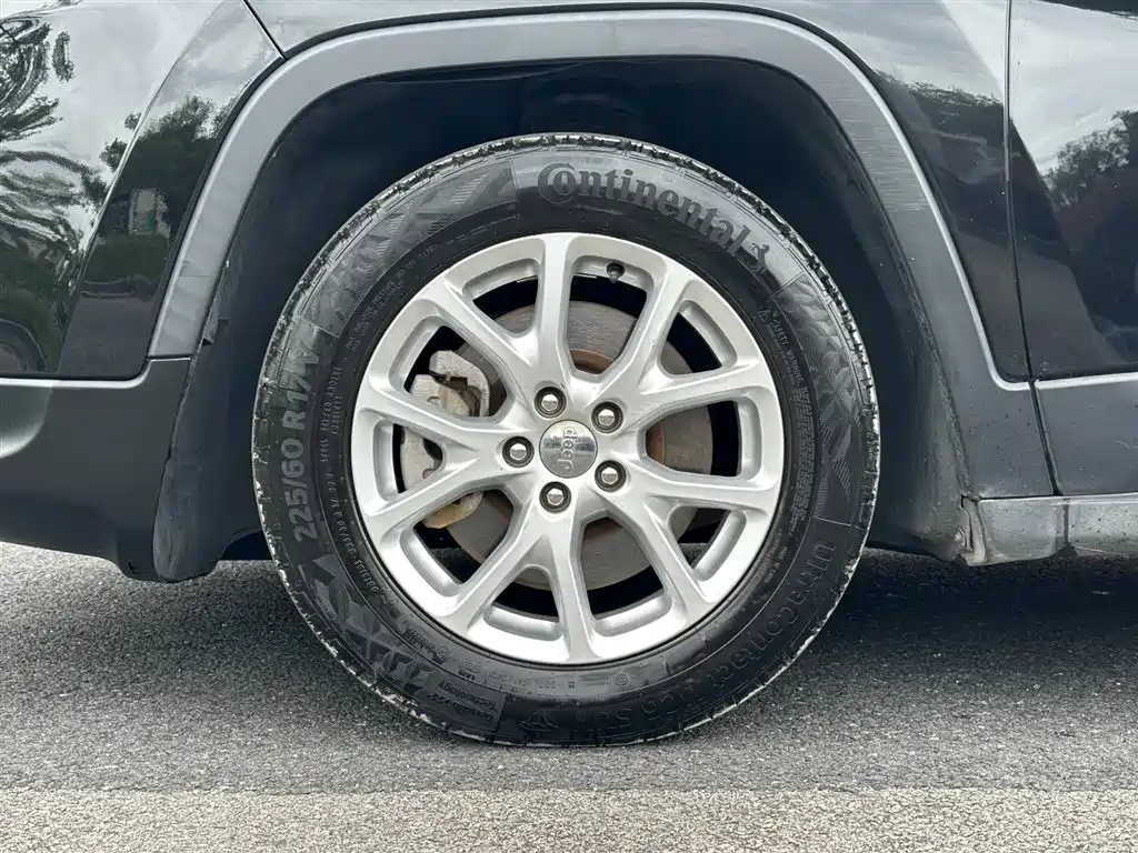 JEEP CHEROKEE 2017