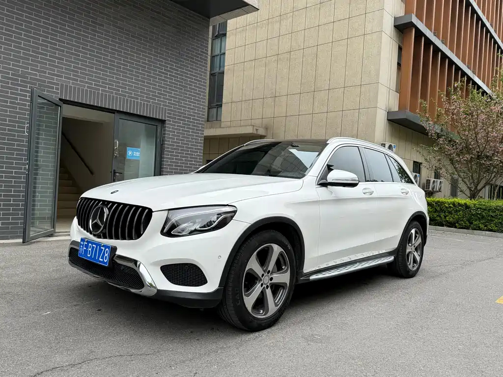 MERCEDES BENZ GLC 2016