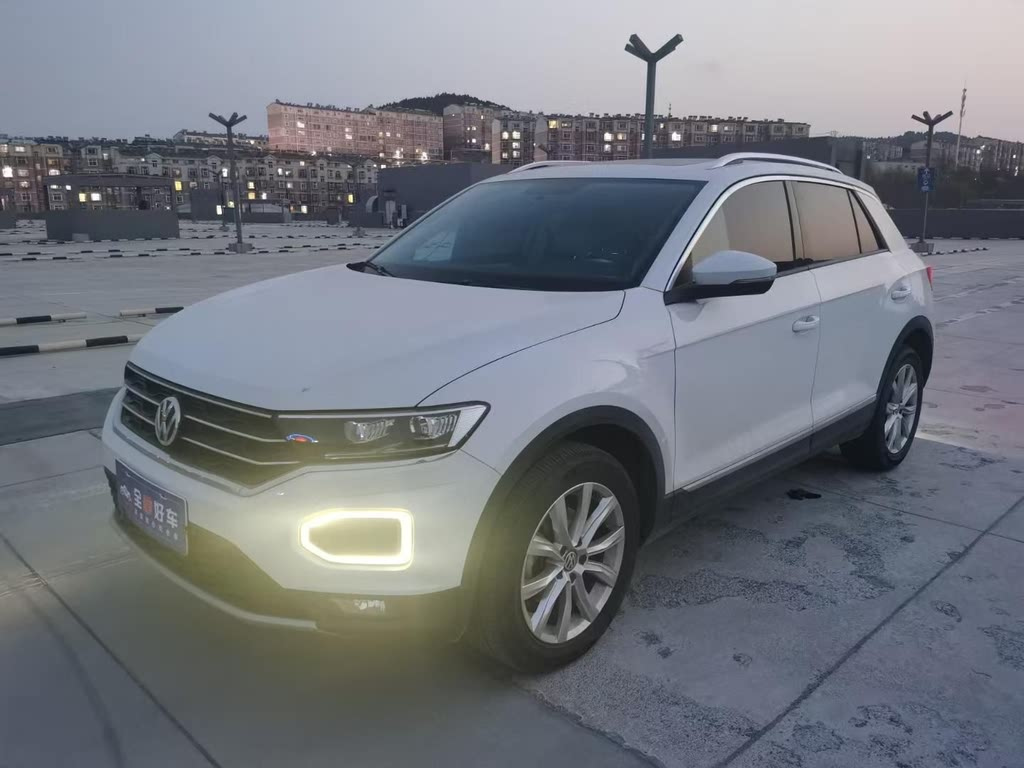 VOLKSWAGEN T-ROC TANGE 2019