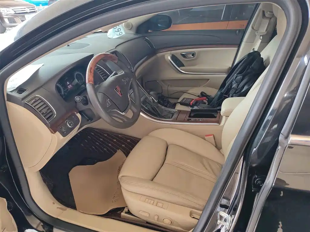 ROEWE 950 2015