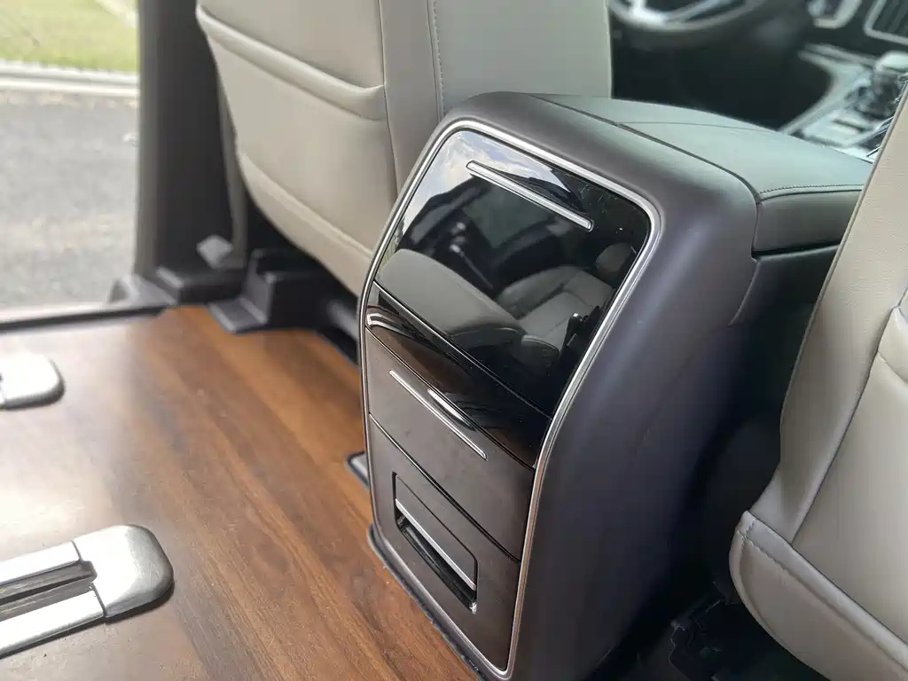 TRUMPCHI M8 2022