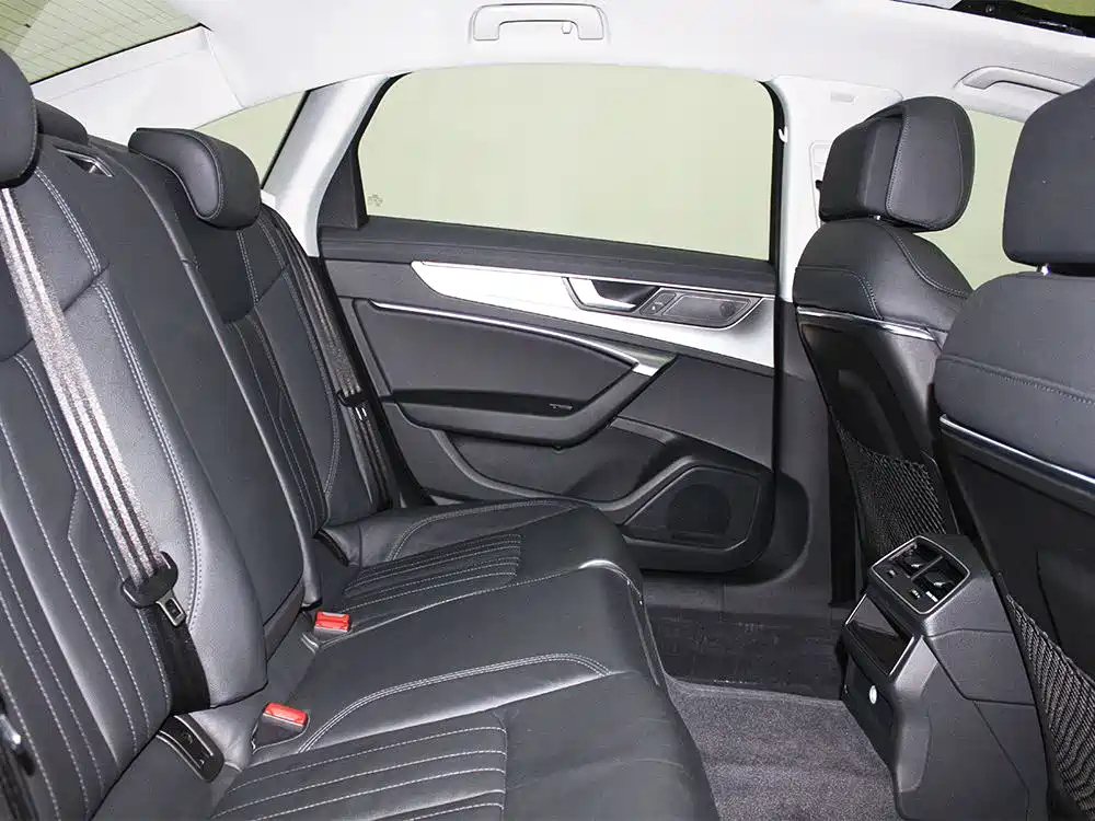 AUDI A6L 2021
