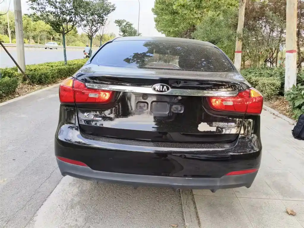 KIA K3 2015