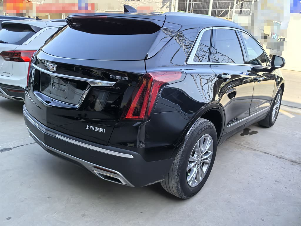 CADILLAC XT5 2021