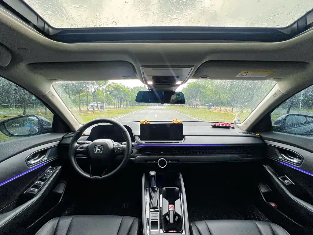 HONDA ACCORD 2025