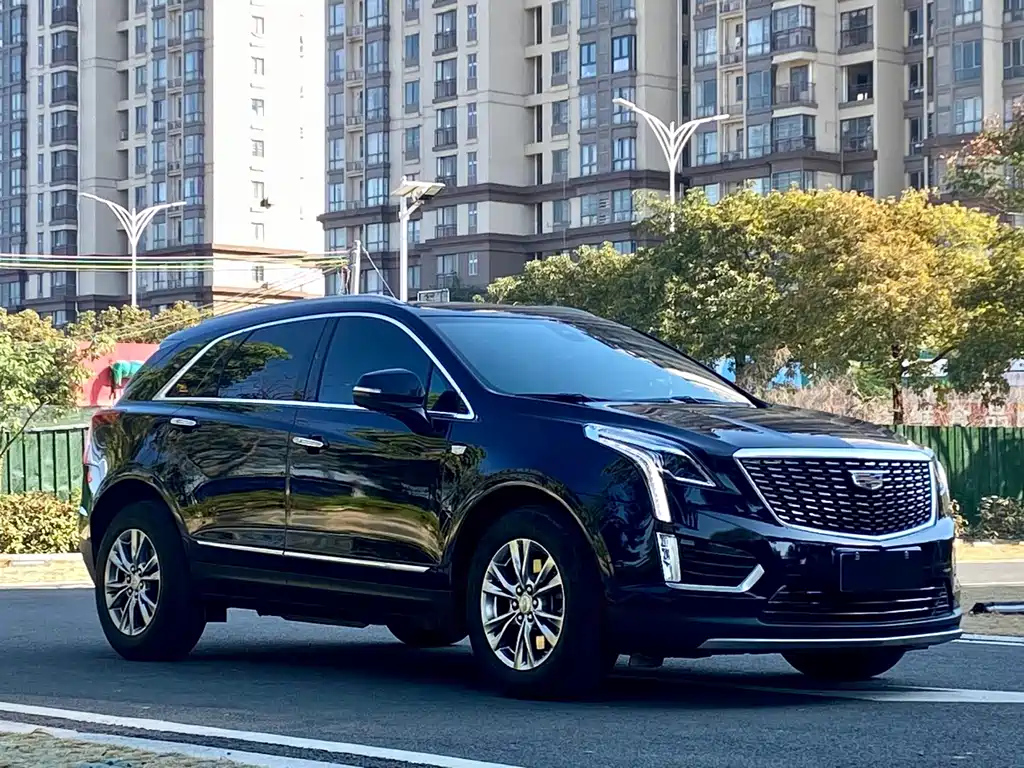 CADILLAC XT5 2021