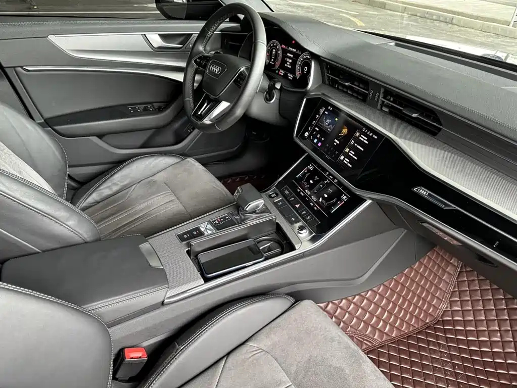 AUDI A6L 2020