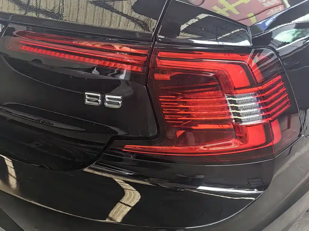 VOLVO S90 2021