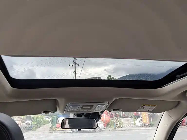 GEELY AUTO VISION X6 2019