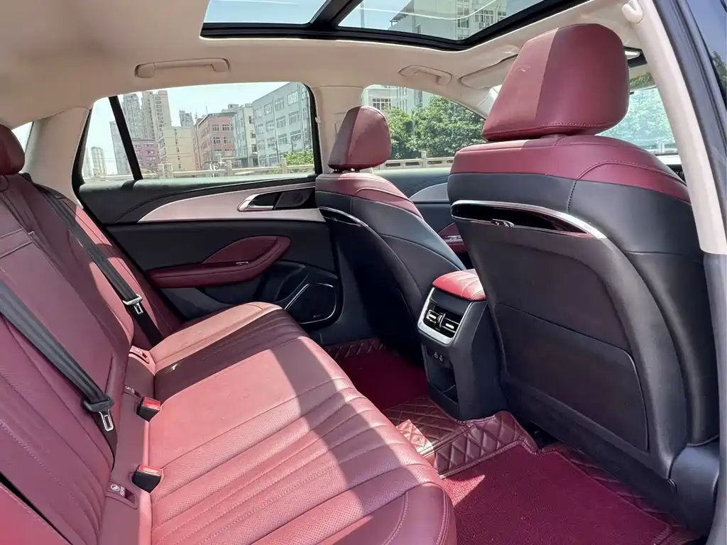 HONGQI H5 2024