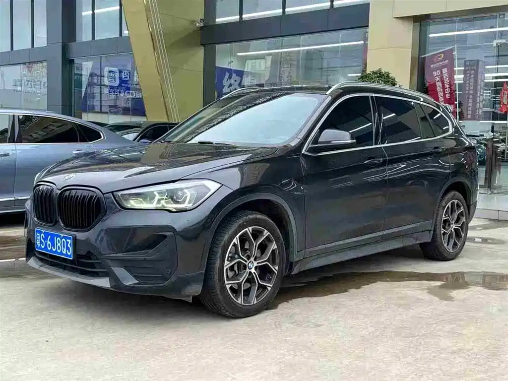 BMW X1 2021