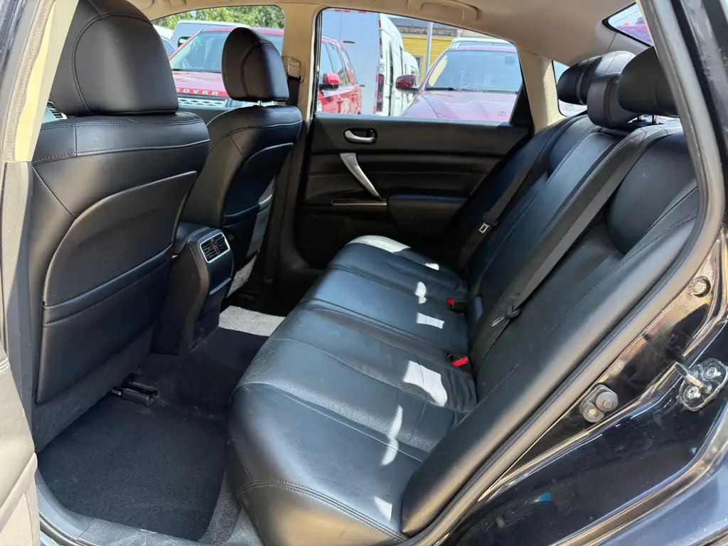 NISSAN TEANA 2011
