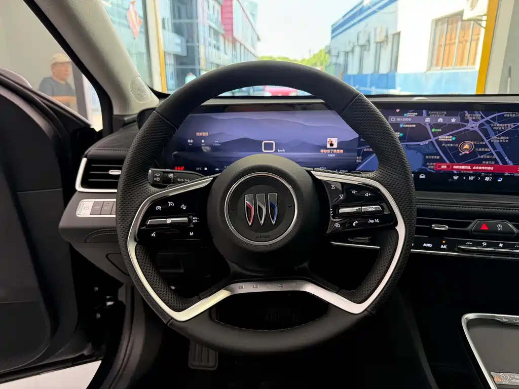 BUICK LACROSSE 2025