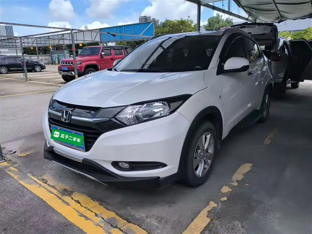 HONDA VEZEL 2017