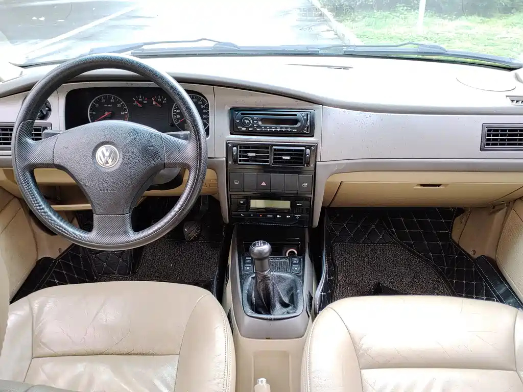 VOLKSWAGEN OTHER 2010