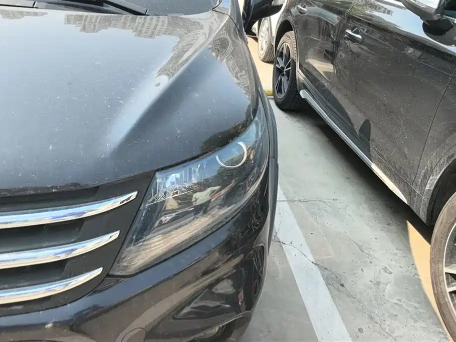 DONGFENG JOYEAR X5 2016