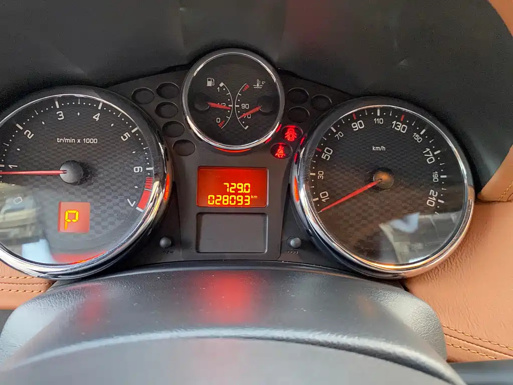 PEUGEOT 207 IMPORT 2014