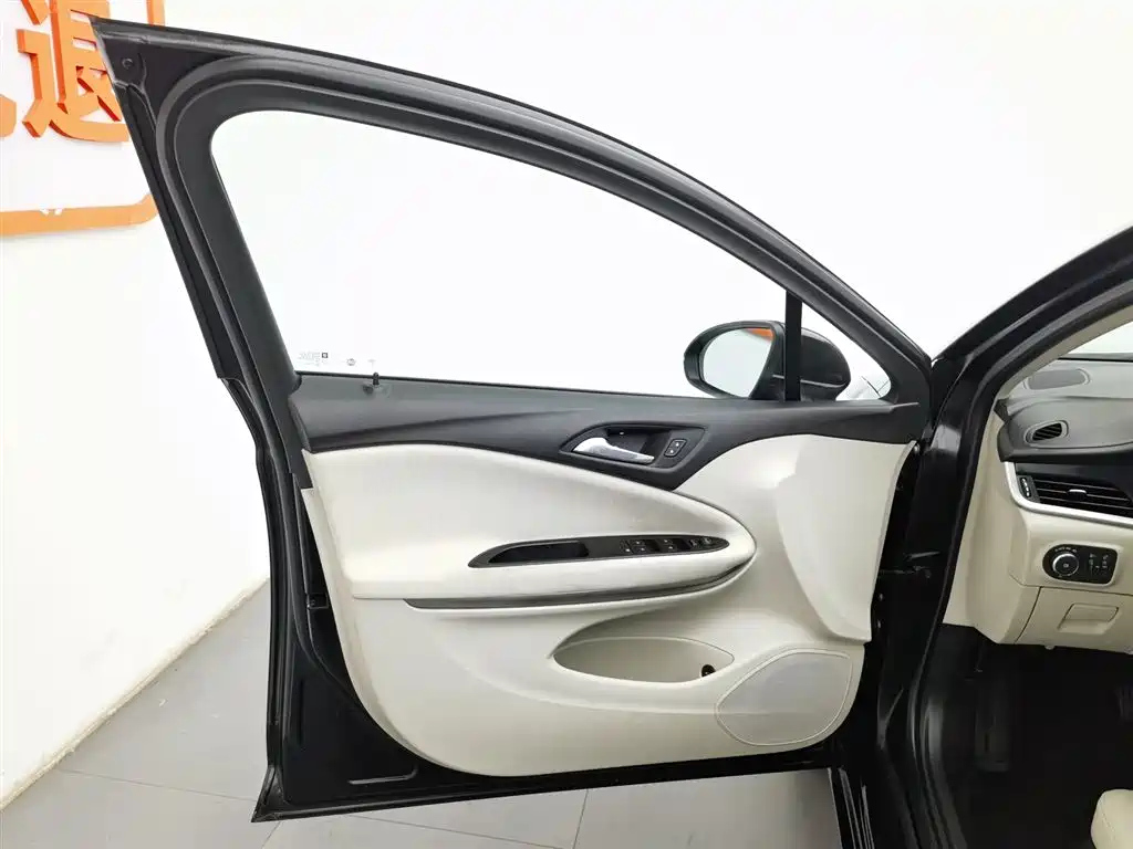 BUICK VERANO 2020