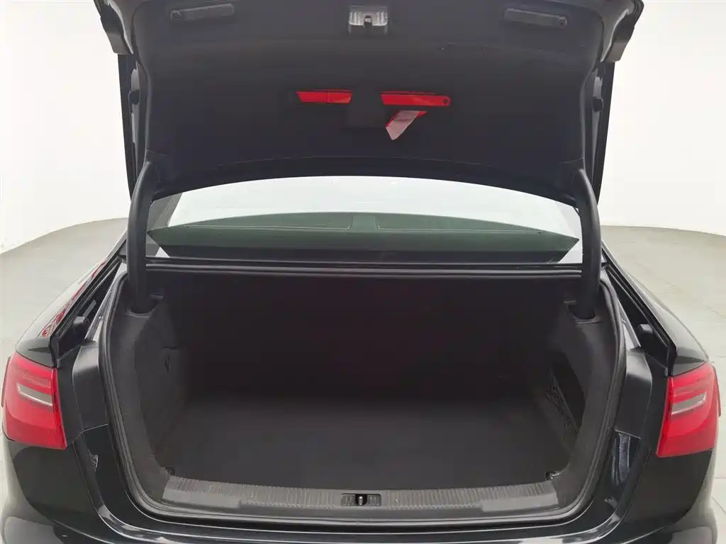 AUDI A6L 2014