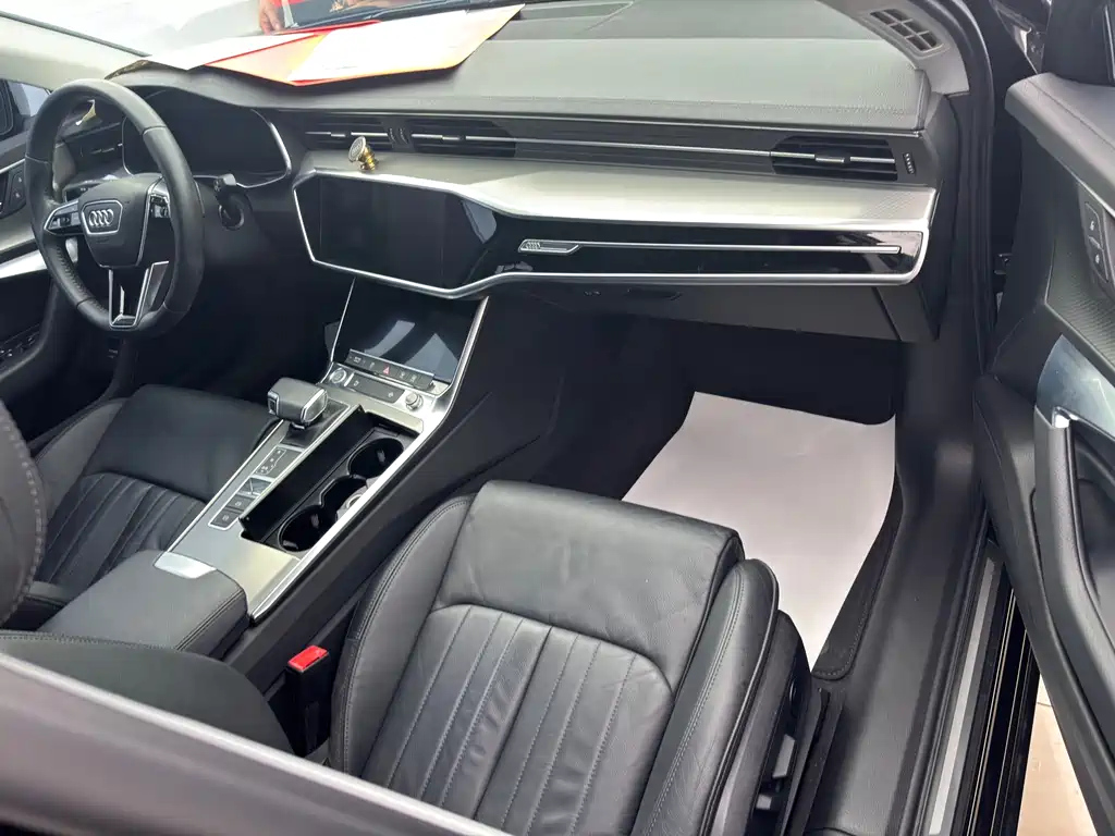 AUDI A6L 2020