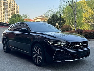 VOLKSWAGEN PASSAT 2021