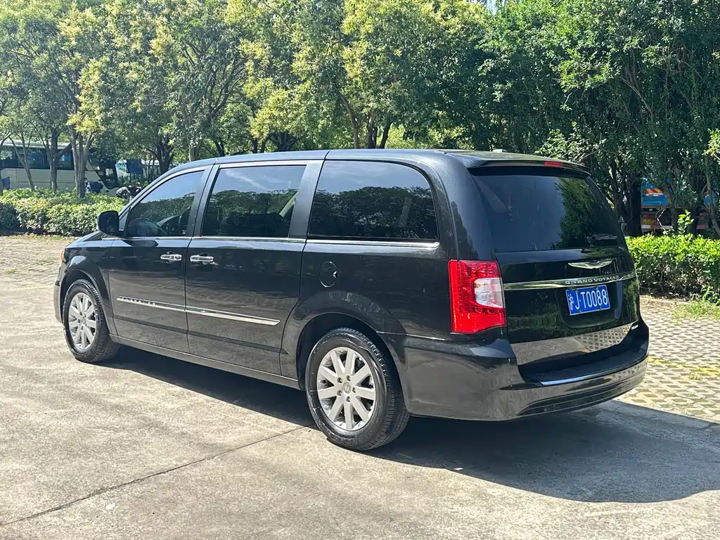 CHRYSLER OTHER 2013