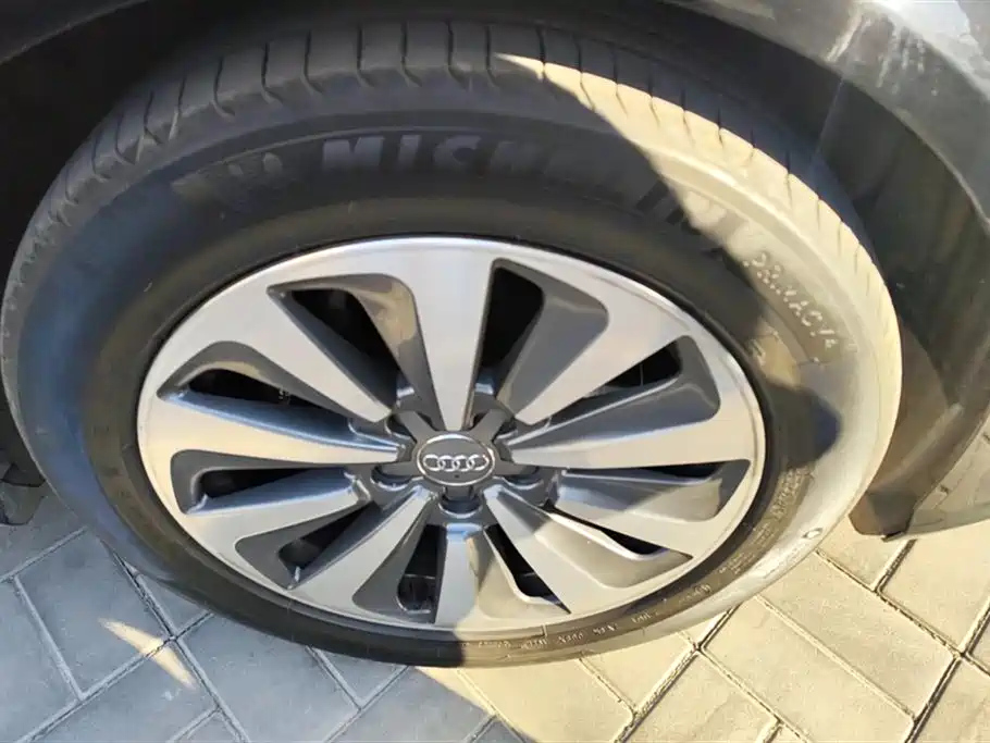 AUDI A6L 2017