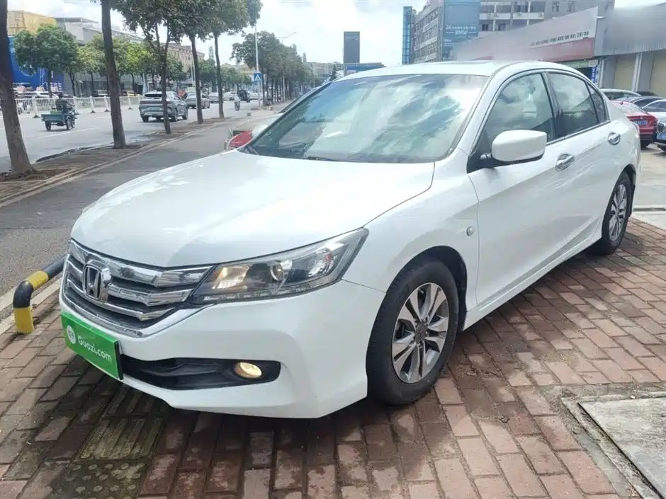 HONDA ACCORD 2015