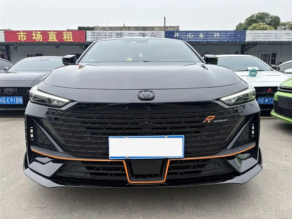 CHANGAN UNI-V 2023