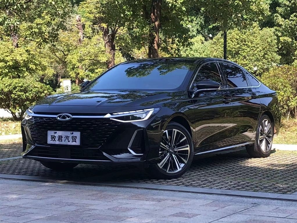 CHERY ARRIZO 8