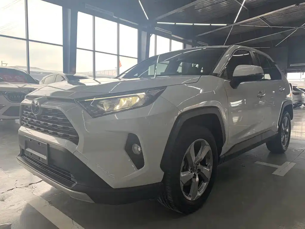 TOYOTA RAV4 RONGFANG 2021