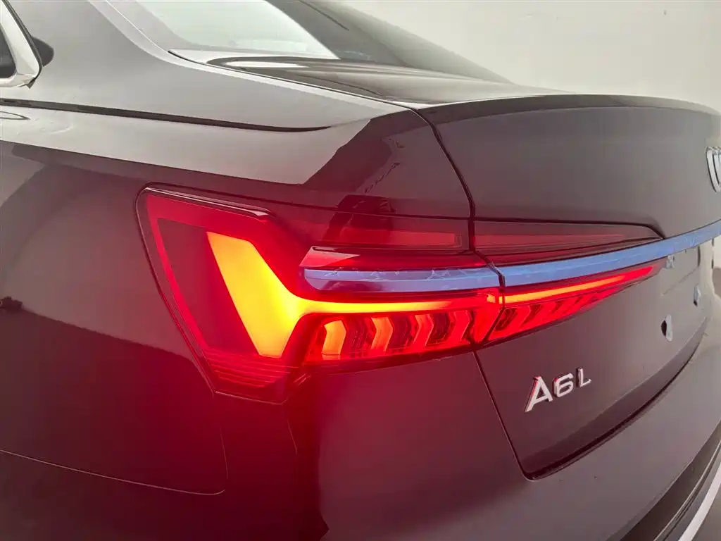 AUDI A6L 2023