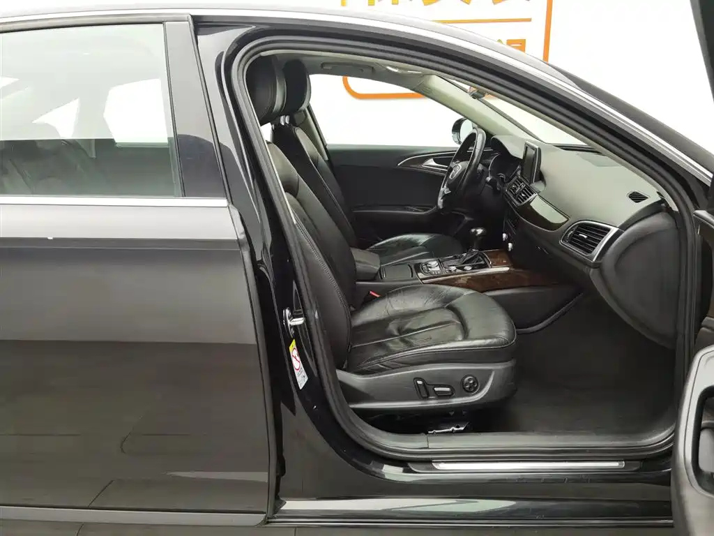AUDI A6L 2014