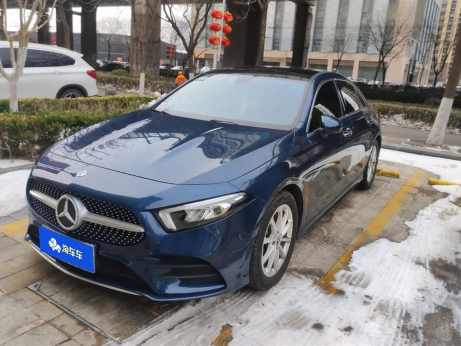 MERCEDES BENZ A-CLASS 2019