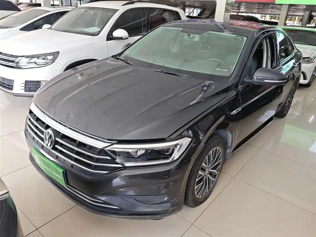 VOLKSWAGEN SAGITAR 2021