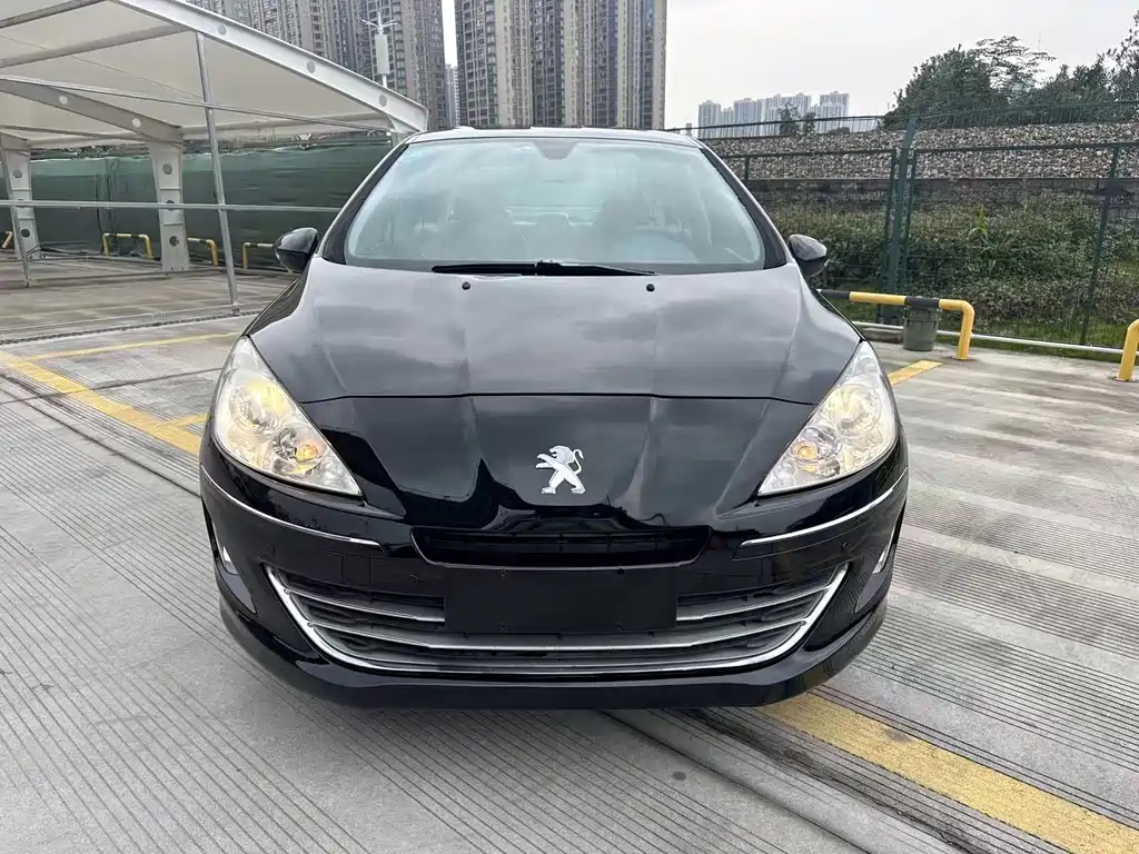PEUGEOT 408 2013