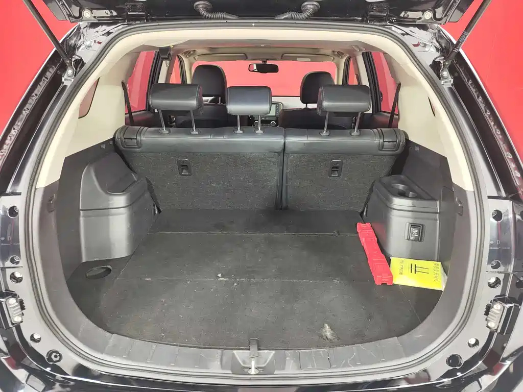 MITSUBISHI OUTLANDER 2021